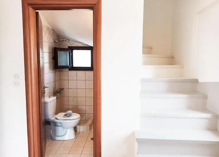 Katia * Tsoukaládhes